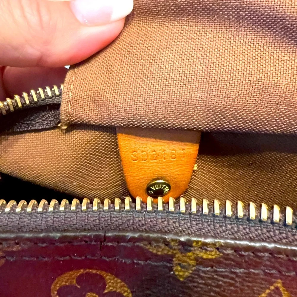 LV Speedy 30 - Picture 2 of 10
